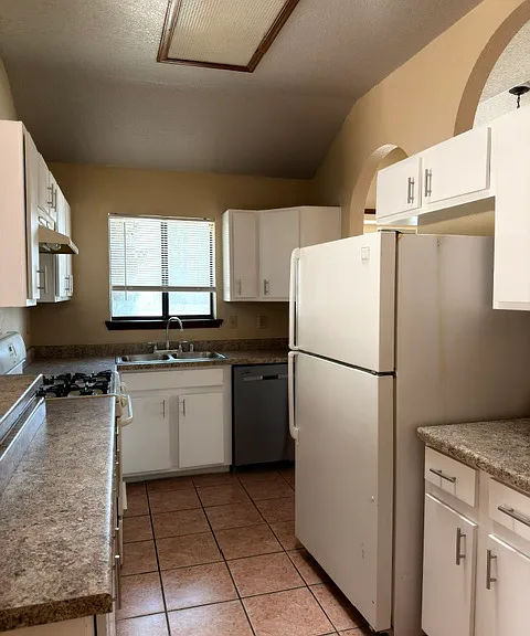 7201 High Ridge Dr — Photo 5