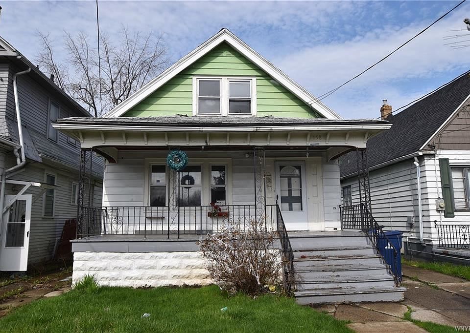 1st image of 158 Theodore St