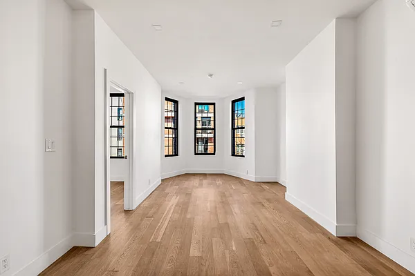 Rented by Avenues Real Estate | media 12