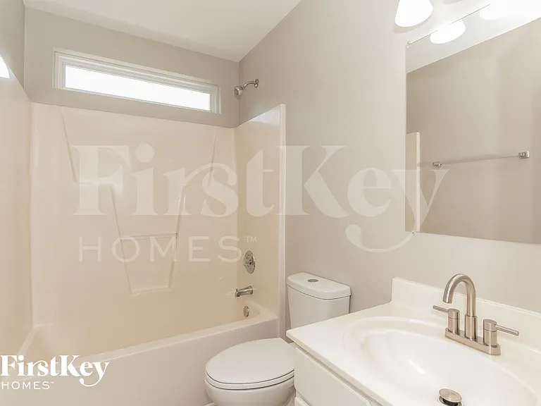 2816 Emerald Meadow Ln — Photo 14