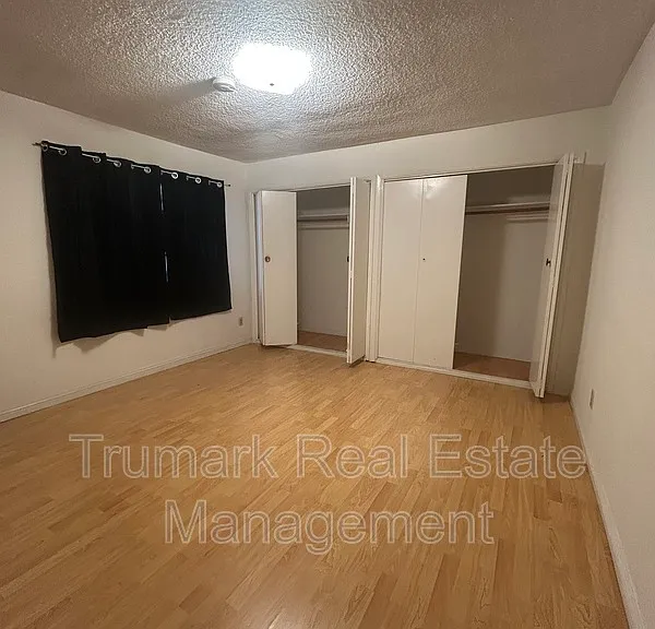 4401 Clayton Ave #3 — Photo 7
