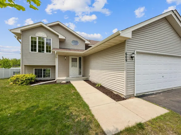 609 Fairmont Ave N, Montrose, MN 55363
