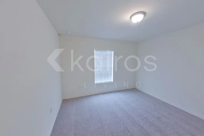 1148 Vinita Ave — Photo 10