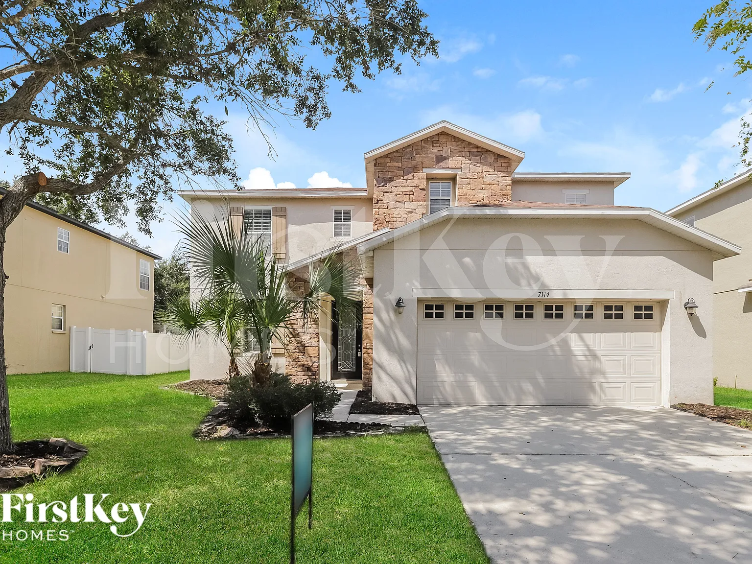 3 bed, 2.0 bath, 2211 sqft, $2,775 — Photo 1