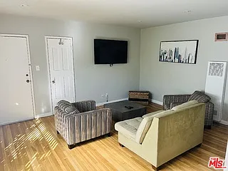 638 Howland Dr #4 — Photo 14