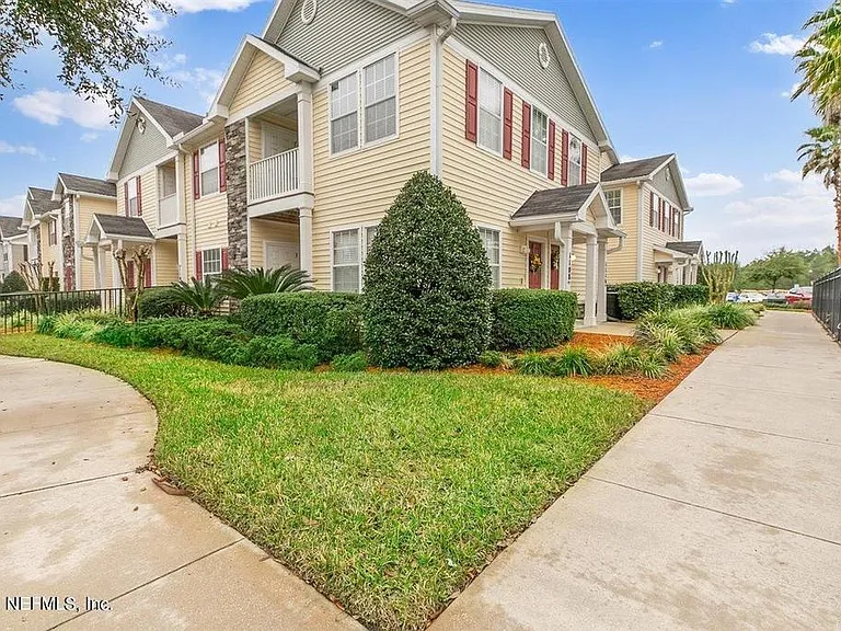 575 Oakleaf Plantation Pkwy #1108 — Photo 1