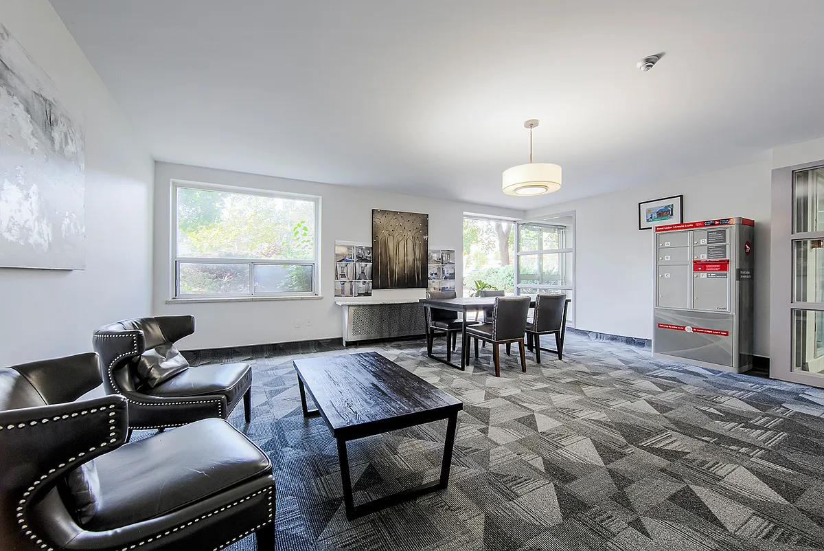 Belmar Apartments — Photo 3