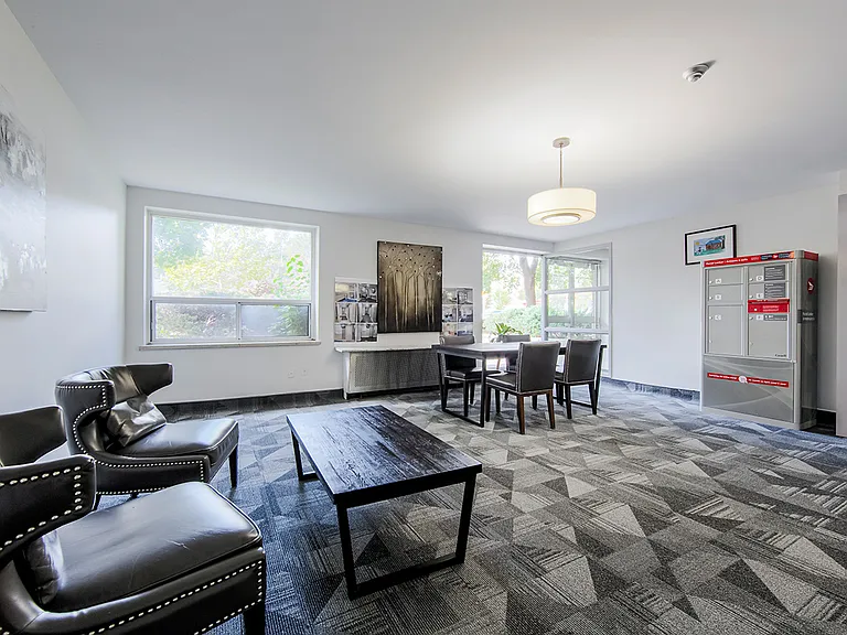 2265 Victoria Park Ave — Photo 6