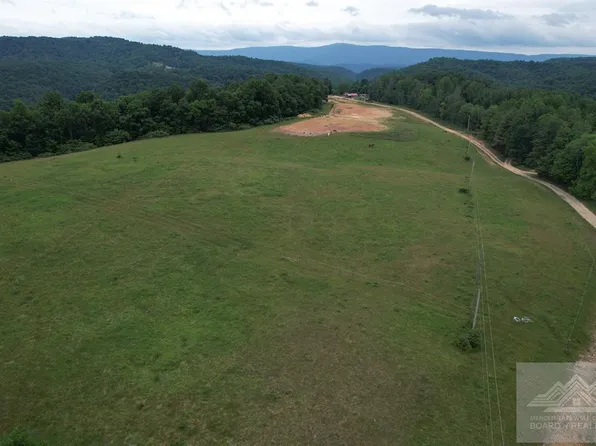 7756 Pisgah Rd, Princeton, WV 24739