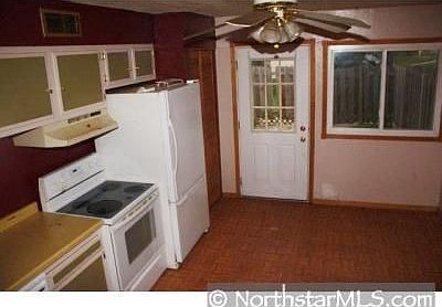4th image of 5984 83rd Pkwy N