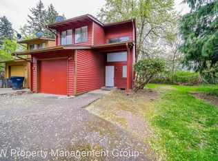 12710 51st Ave NE #B, Marysville, WA 98271