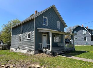 23 Vaughn St, Caribou, ME 04736