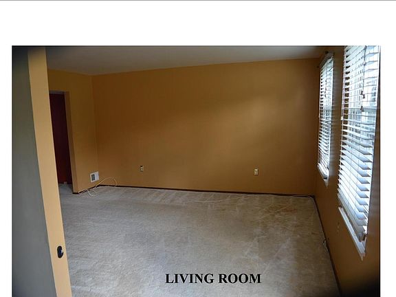 4th image of 414 Winterberry Dr