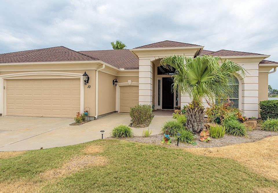 1st image of 10 Hacienda Dr