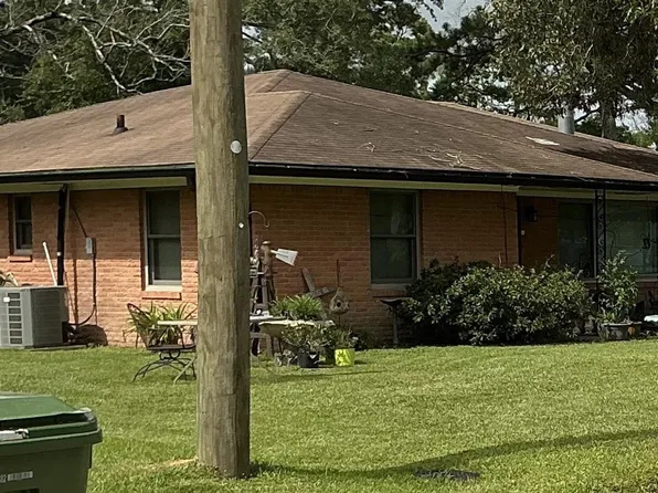 304 Helen St, Cleveland, TX 77328