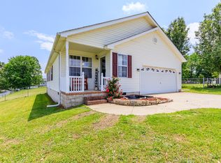 217 Rodeo Dr, Rock Spring, GA 30739