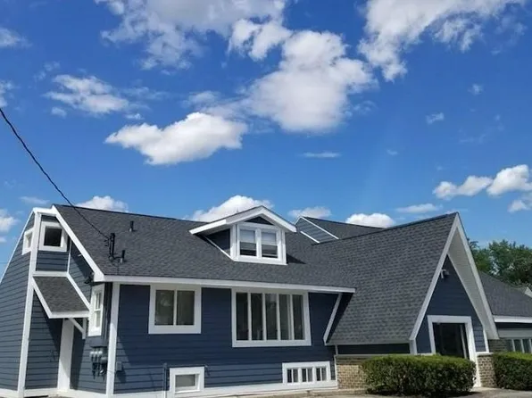 1176 S Main St, Plymouth, MI