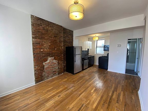 3rd image of 107 Boerum Pl APT 8