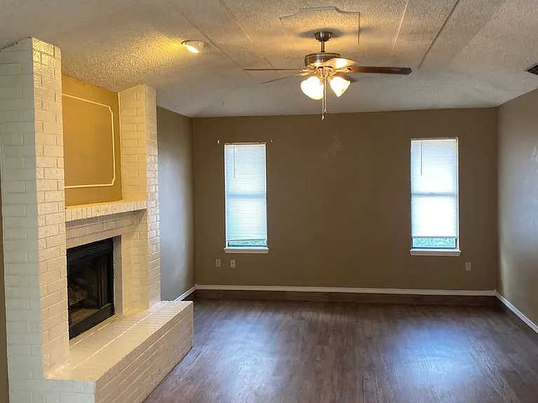 9303 Flint Ave — Photo 40