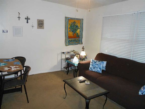 5th image of 2118 Nebraska St APT 4