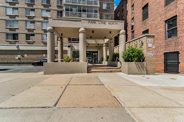 Rented by Prime Realty | media 19