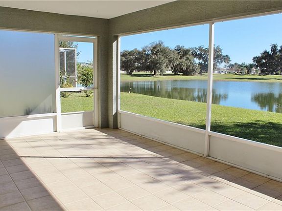 3rd image of 545 Terranova Cir