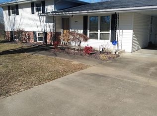 1210 Greenwell Ln, Perryville, MO 63775