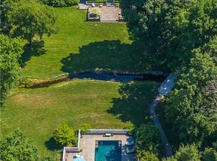 16 Hemlock Rdg, Weston, CT 06883