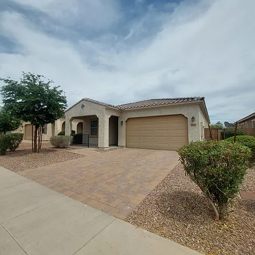1025 S 200th Ln Photo 1