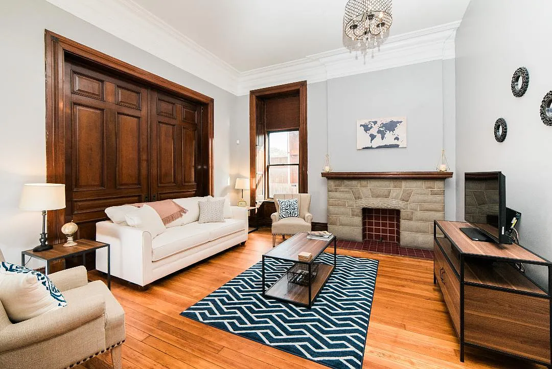 1814 Harpster St APT 1 photo 1
