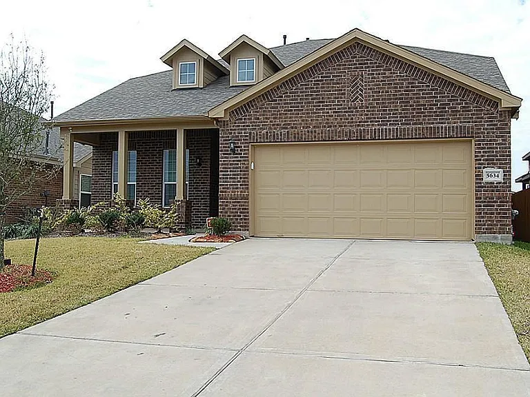 5634 Jay Thrush Dr — Photo 1