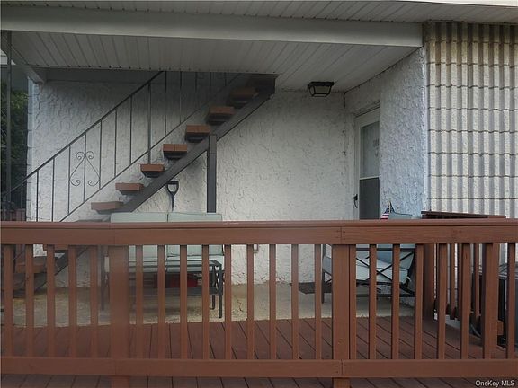 5th image of 1001 McIntosh Pl #1001