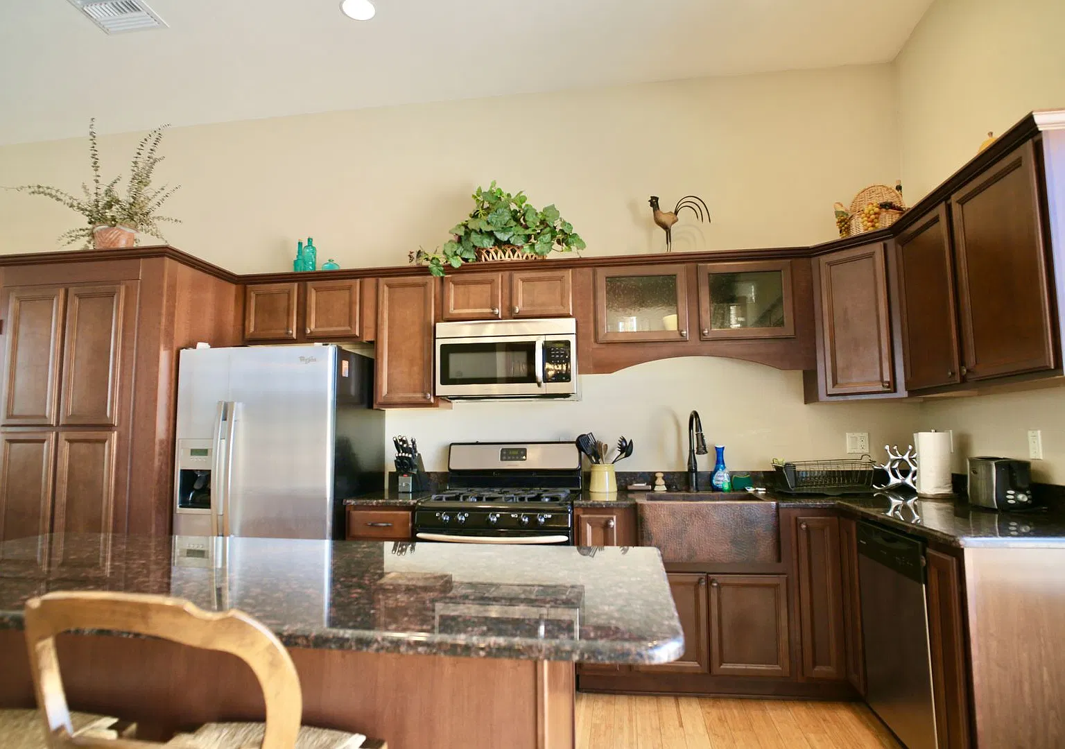 Mountain and City Views from this Furnished Rental! — Photo 2