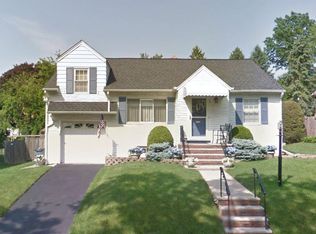 64 Ravona St, Clifton, NJ 07012