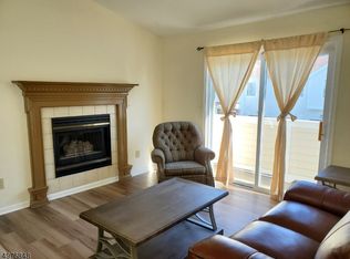 12 High Pond Ln, Bedminster, NJ 07921