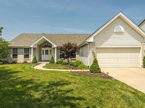 7452 Pierside Dr, Dardenne Prairie, MO 63368