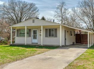 8616 Moran Pl, Saint Louis, MO 63114