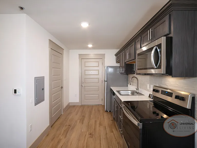 One Bedroom Apartment - Kitchen