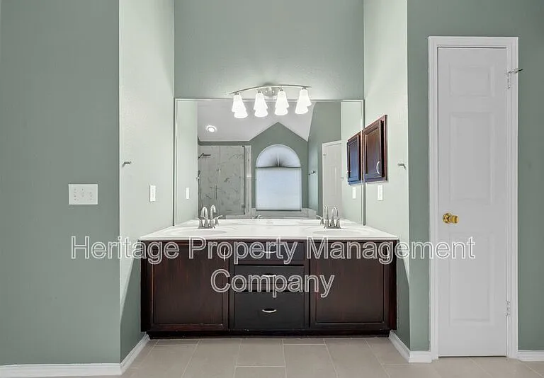 3102 Sable Xing — Photo 36