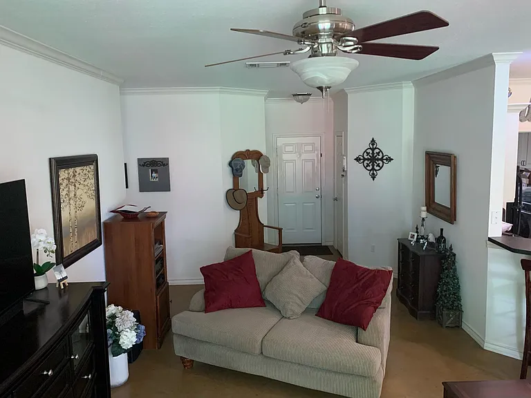 20299 FM 2493 — Photo 3