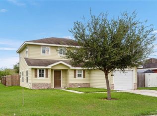 929 6th St, Mercedes, TX 78570