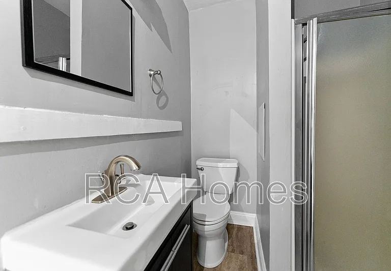 412 N Bradley Ave #3 — Photo 5
