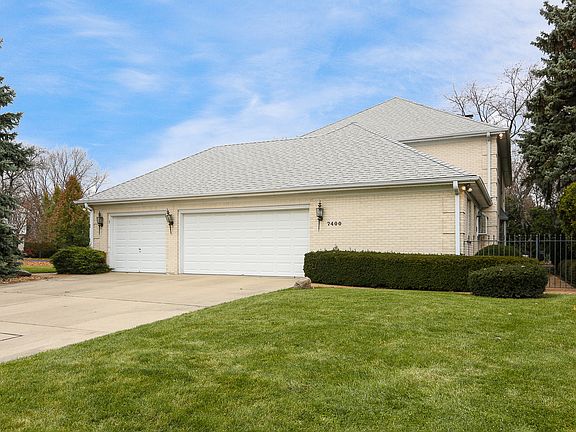3rd image of 7400 Kiowa Ln