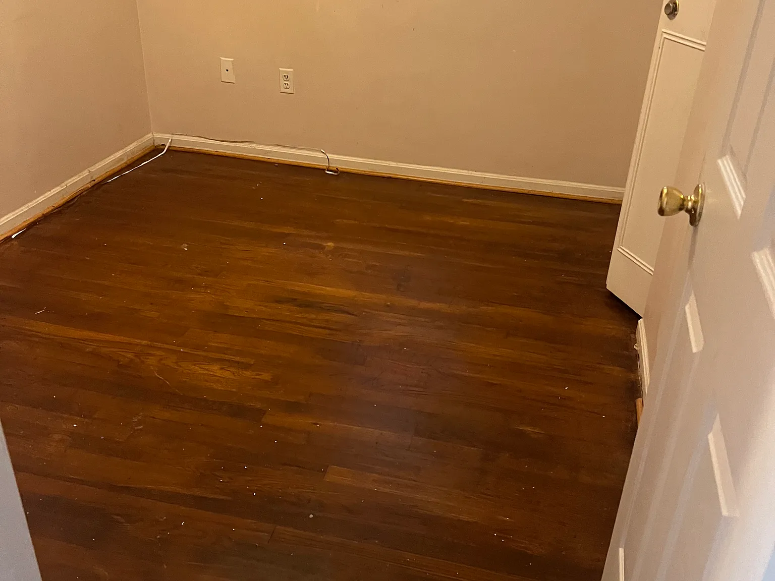 4 bed, 3.5 bath, 1926 sqft, $4,100 — Photo 4