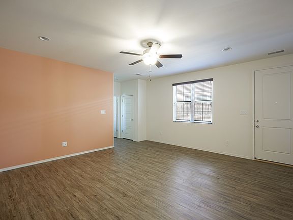 5th image of 53 Oshara Blvd