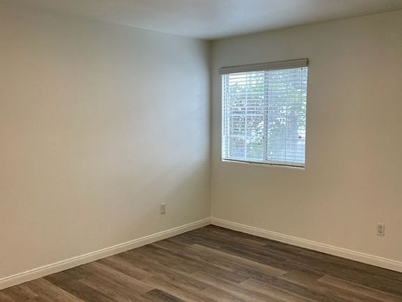 4th image of 1100 Mondavi Way #K7