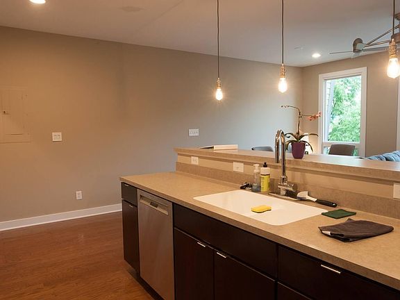 2nd image of 2505 N Delaware St #2