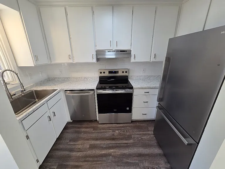 4 Woodrum Pl — Photo 5