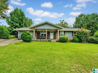 616 10th Ter, Pleasant Grove, AL 35127