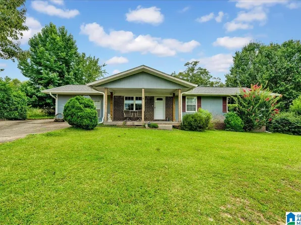 616 10th Ter, Pleasant Grove, AL 35127